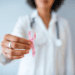 Las redes sociales son el gran aliado de las farmacias en la lucha contra el cáncer de mama
